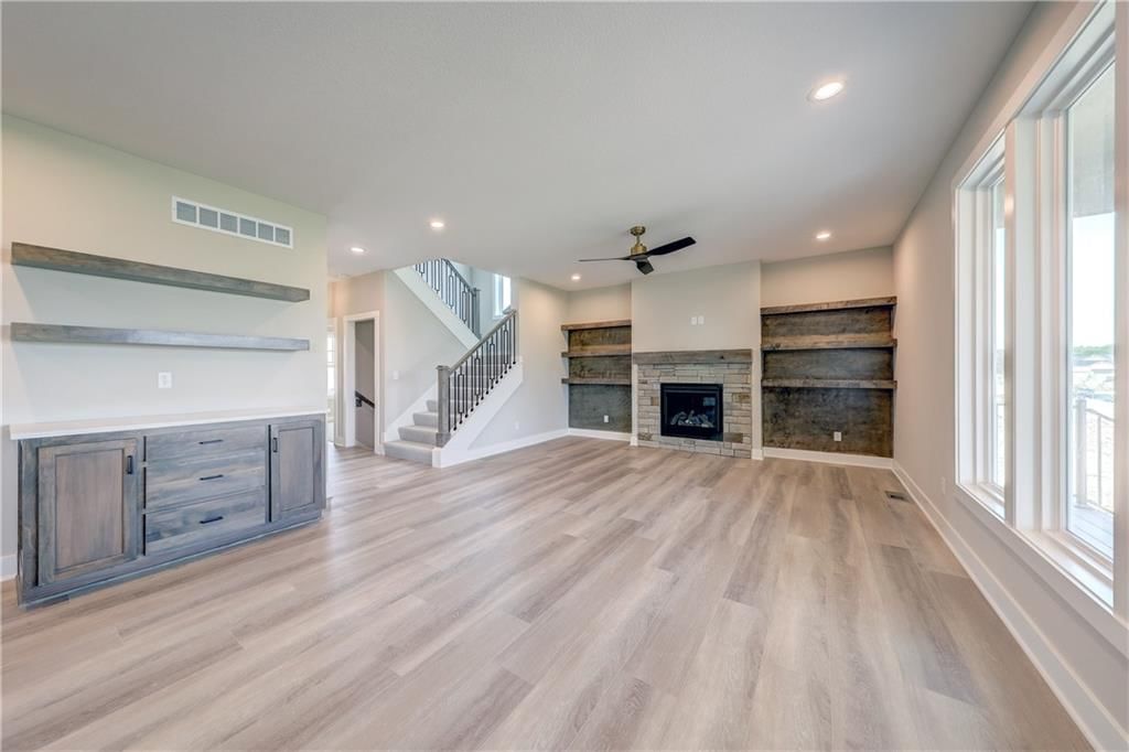 32478 W 168th Court — photo 6