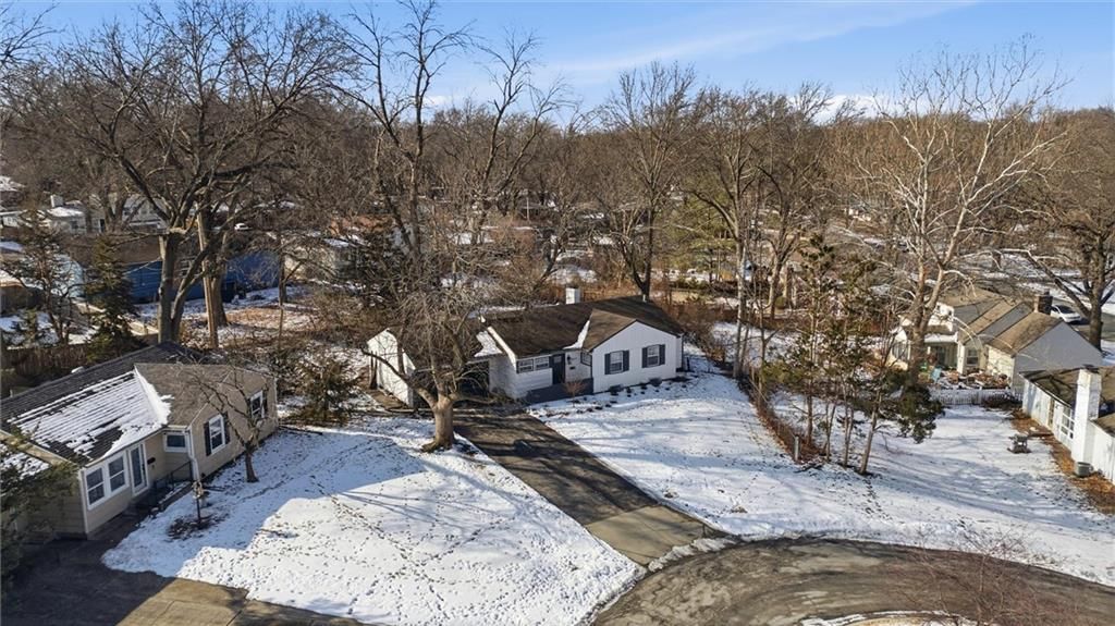 7651 Tomahawk Road — photo 32