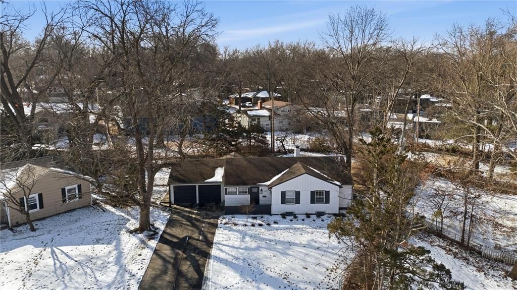 7651 Tomahawk Road — photo 33
