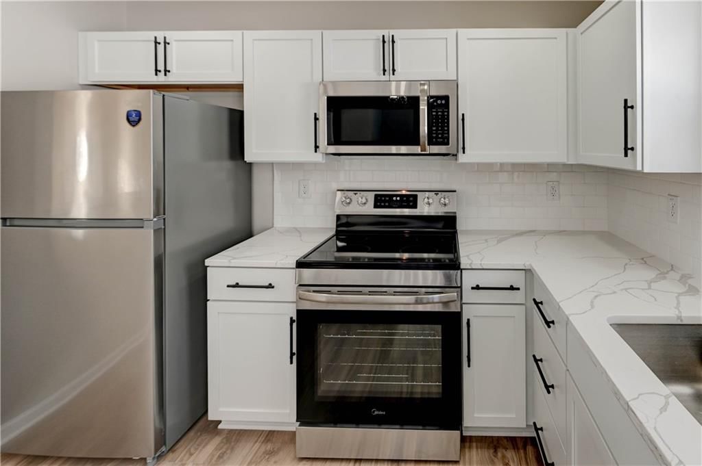 208 NE 80TH Street — photo 11