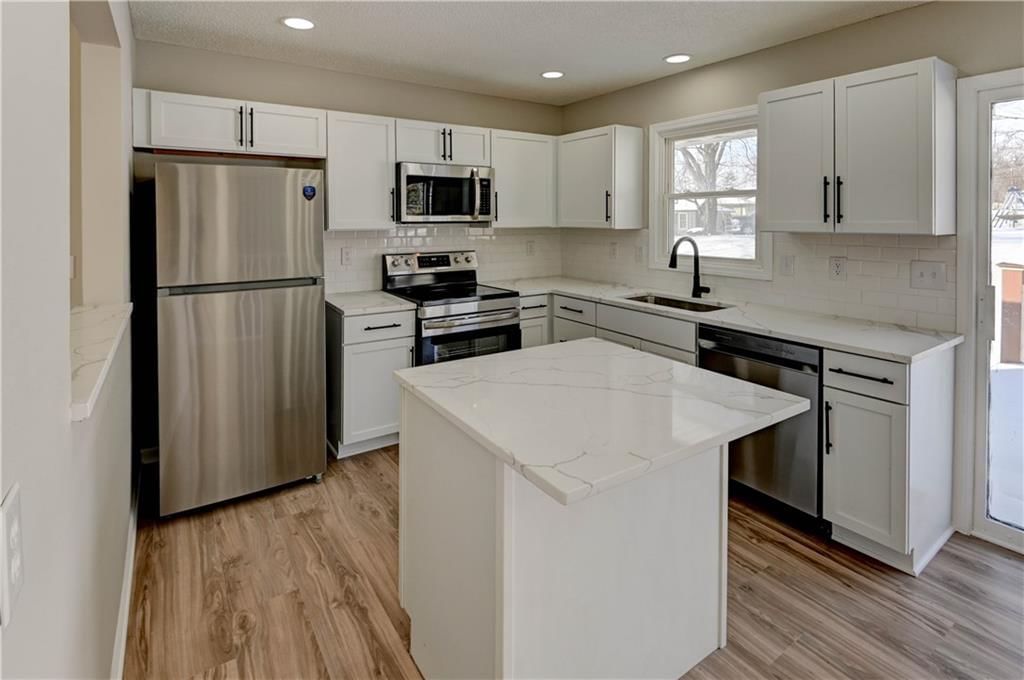 208 NE 80TH Street — photo 12