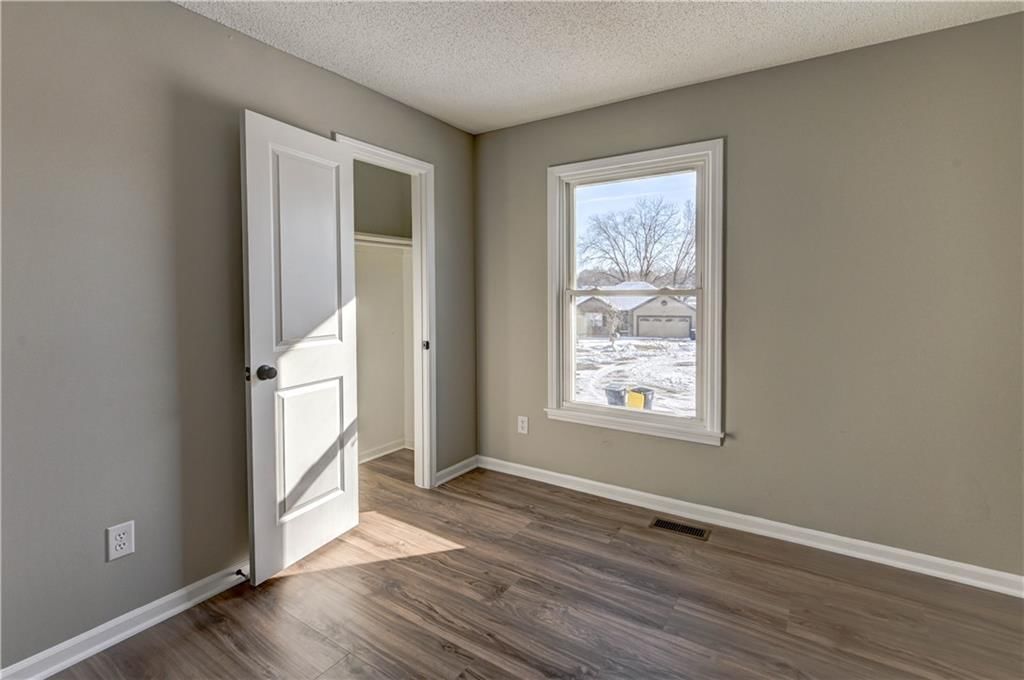 208 NE 80TH Street — photo 16