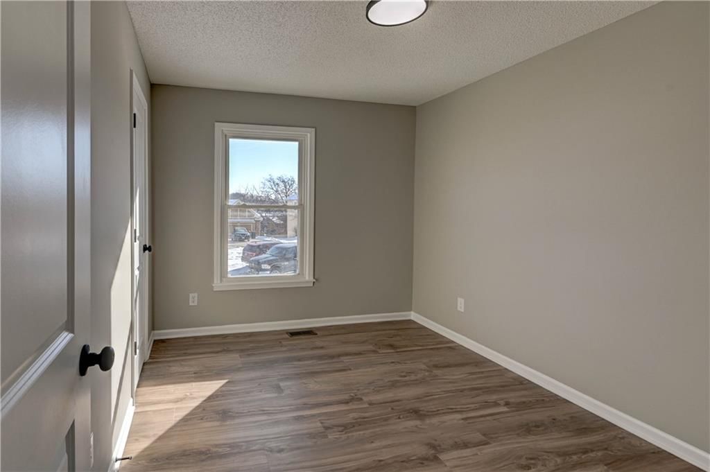 208 NE 80TH Street — photo 17