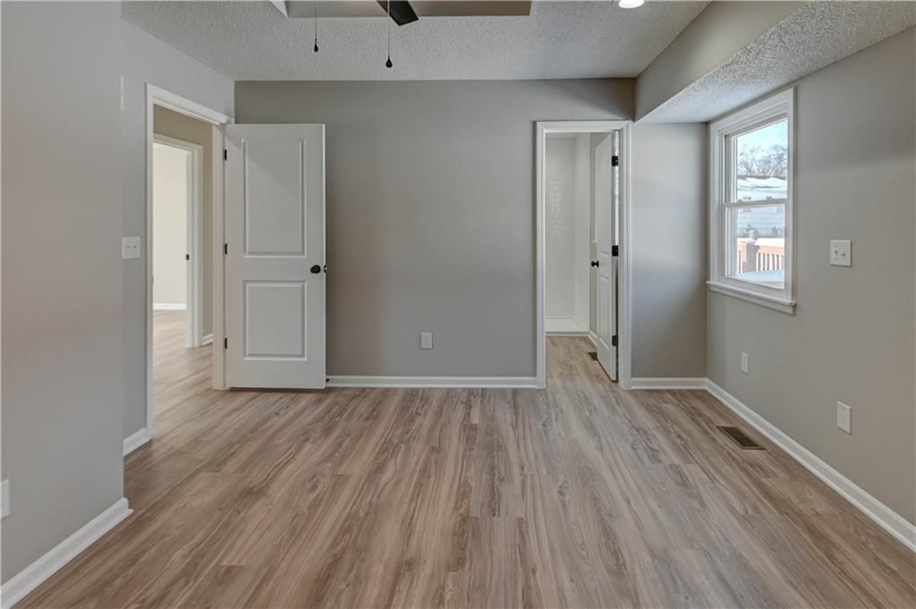 208 NE 80TH Street — photo 26