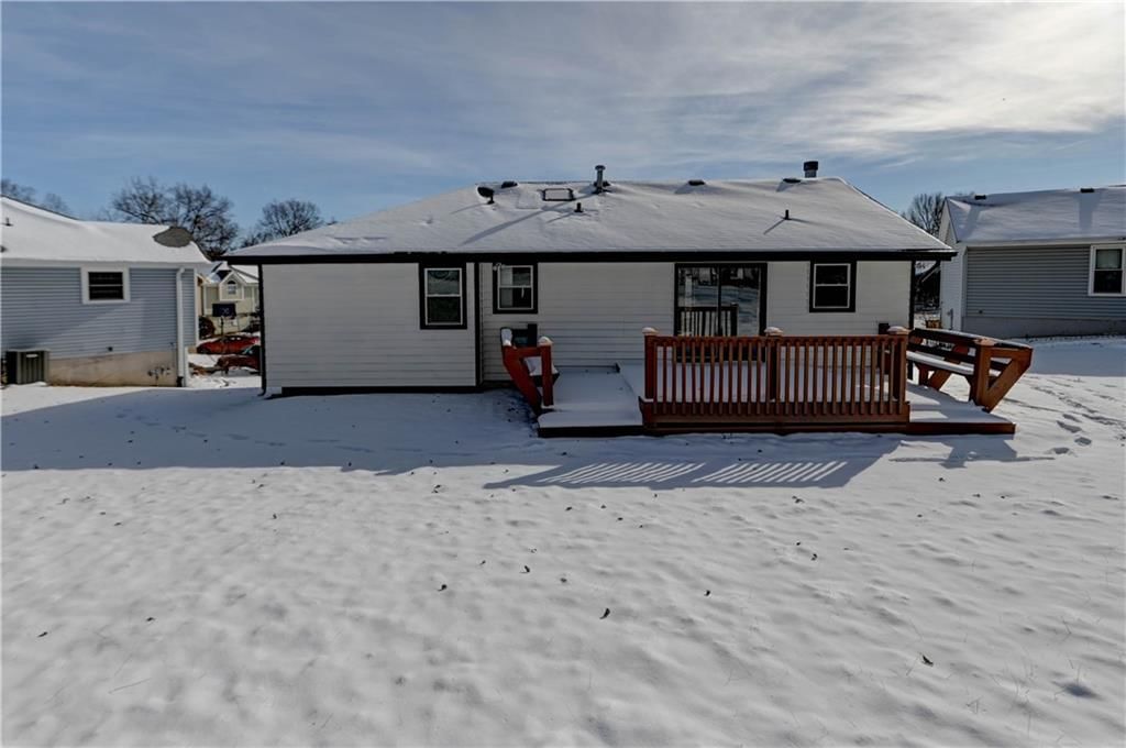 208 NE 80TH Street — photo 46