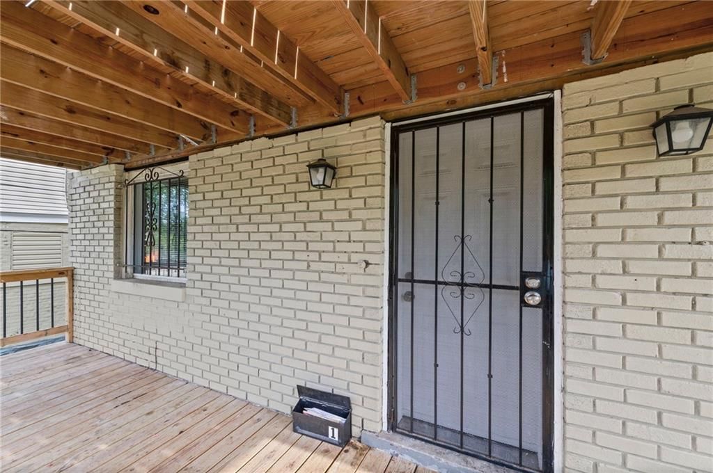 2509 E 37th Street — photo 3