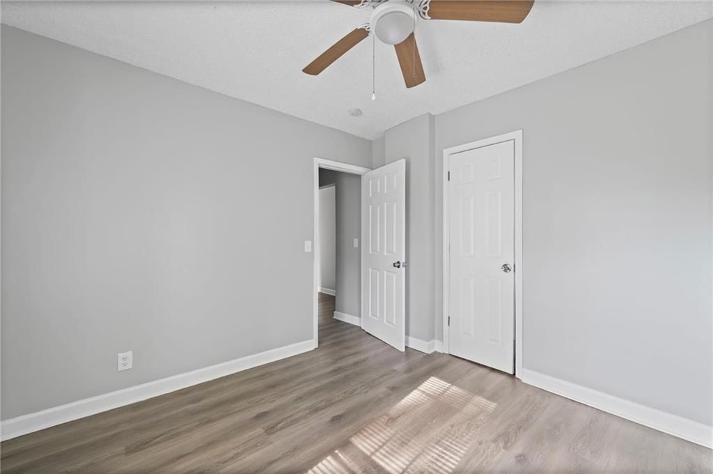 2509 E 37th Street — photo 10