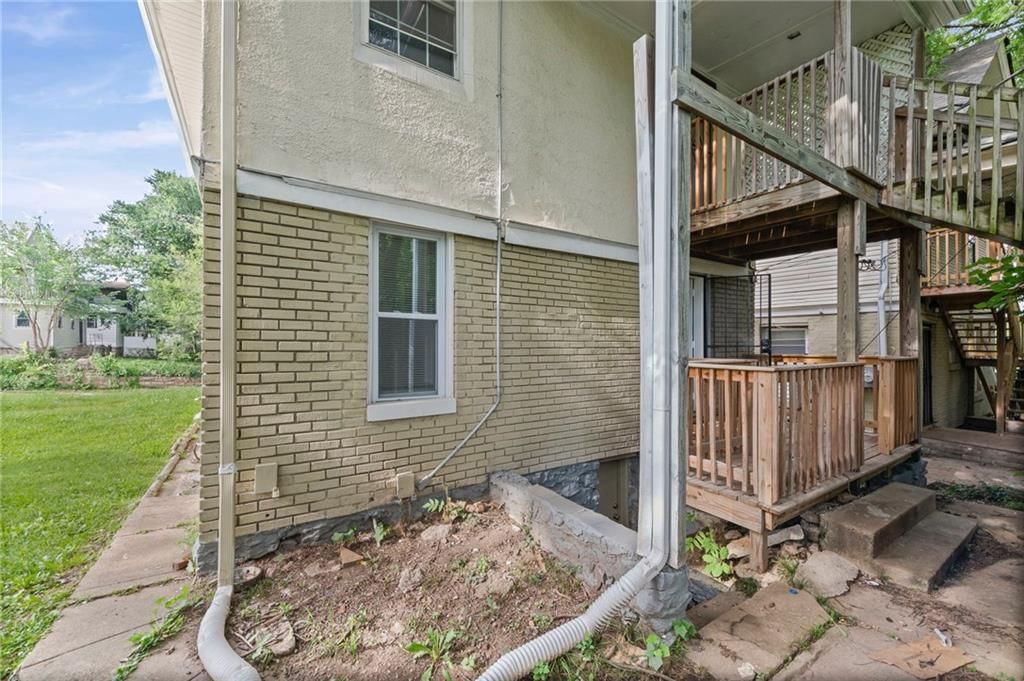 2509 E 37th Street — photo 17