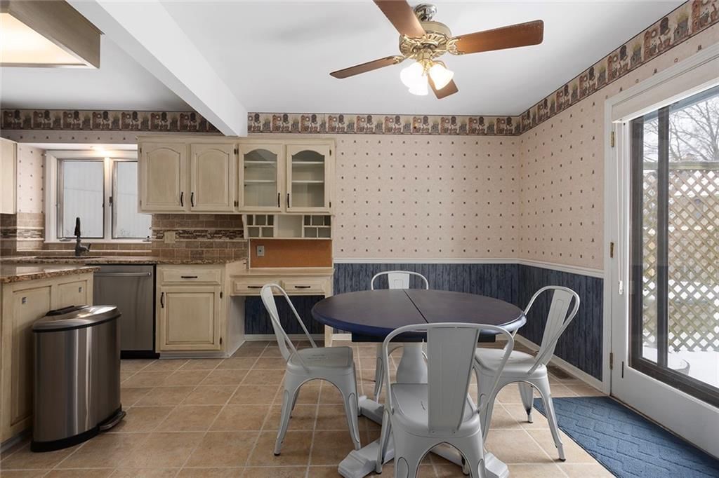 1601 NW Weatherstone Court — photo 10