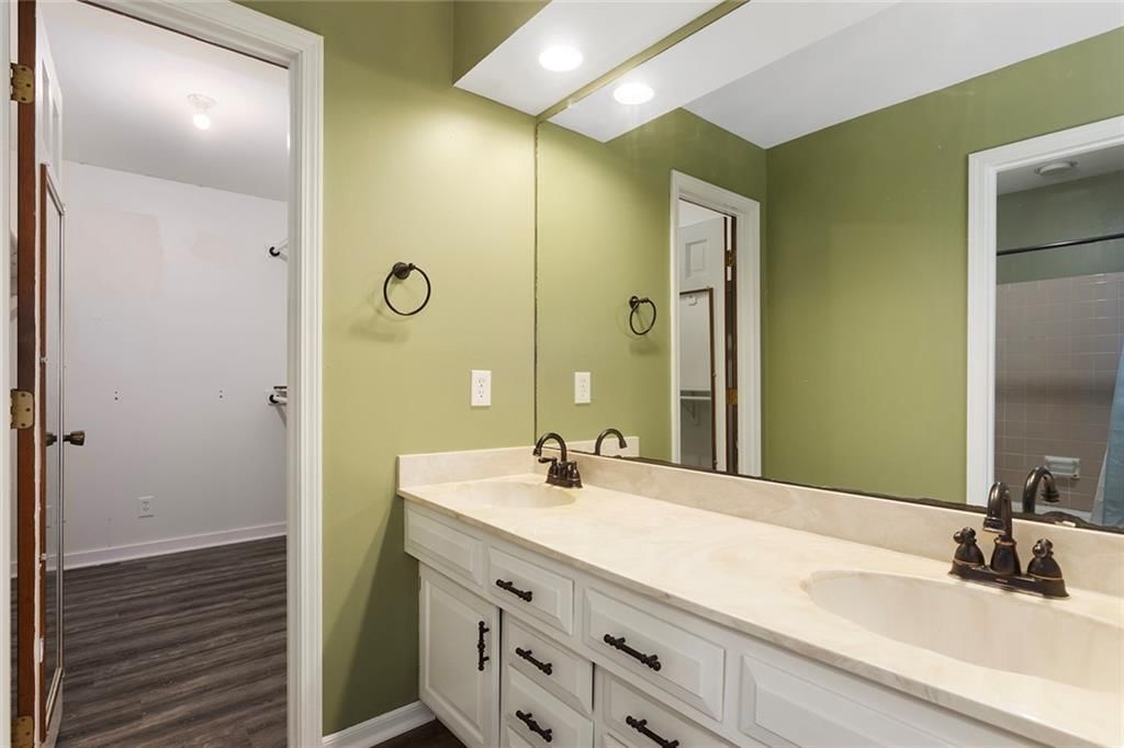 1601 NW Weatherstone Court — photo 23