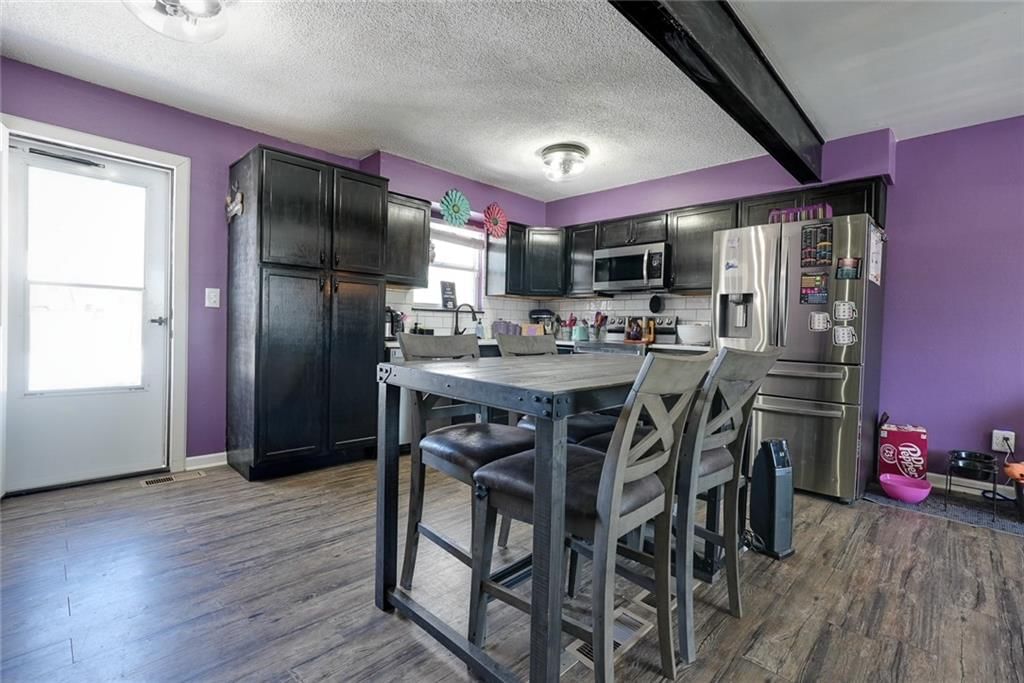 1808 SE Kingsway Street — photo 4