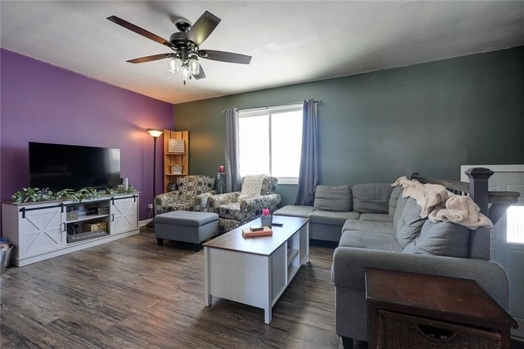 1808 SE Kingsway Street — photo 12