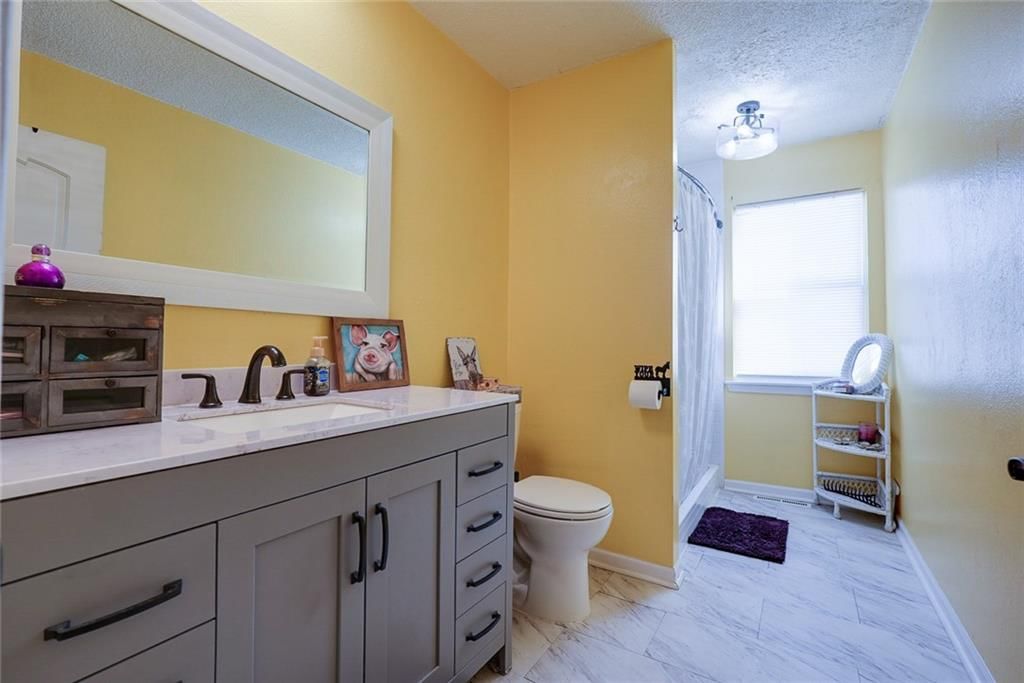 1808 SE Kingsway Street — photo 19