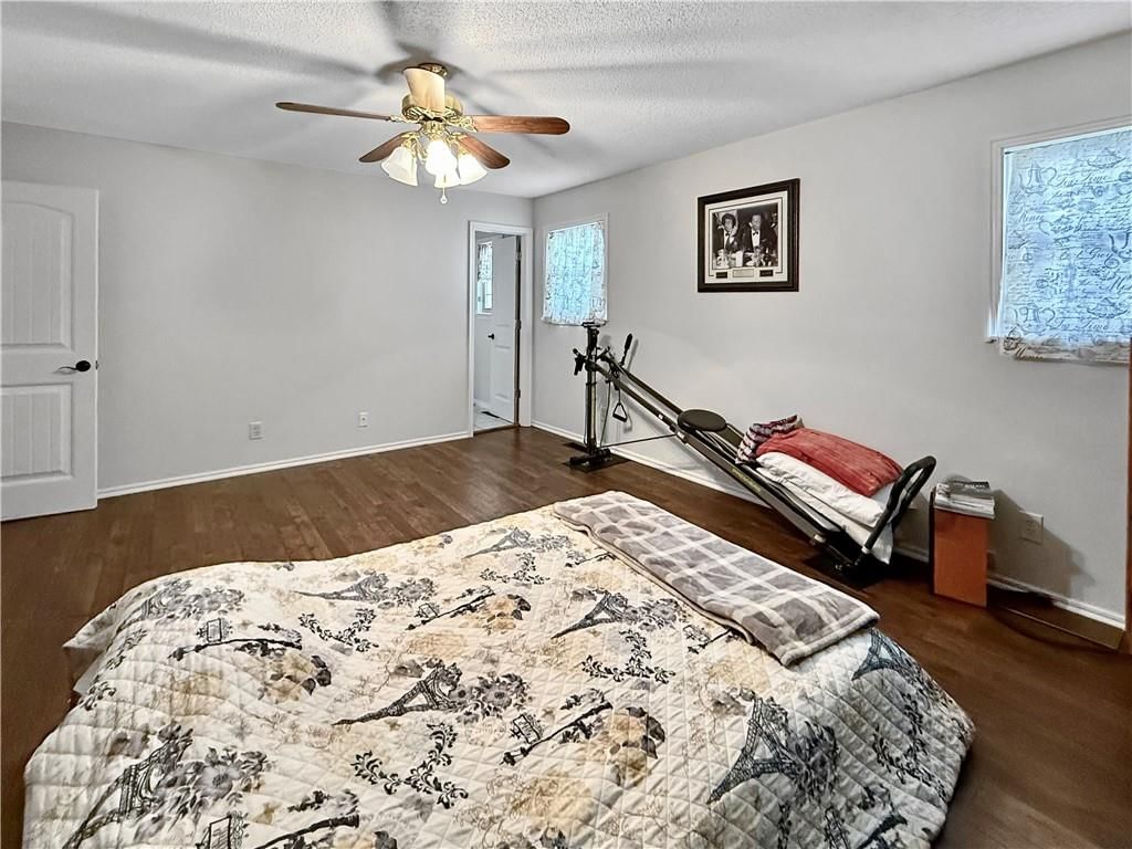 3040 Regency Drive — photo 19