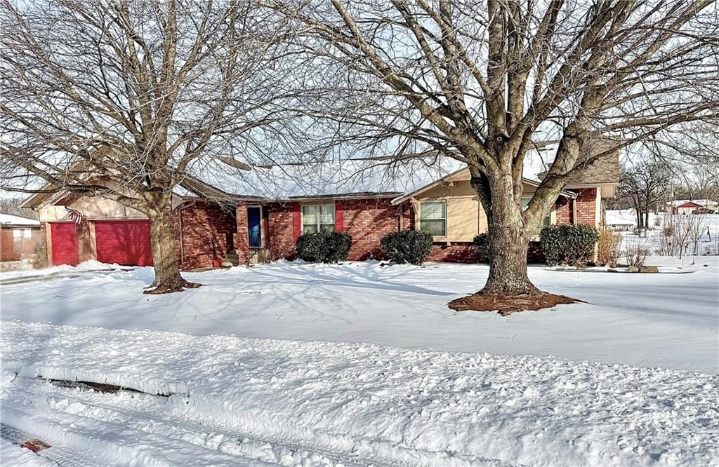3040 Regency Drive — photo 30