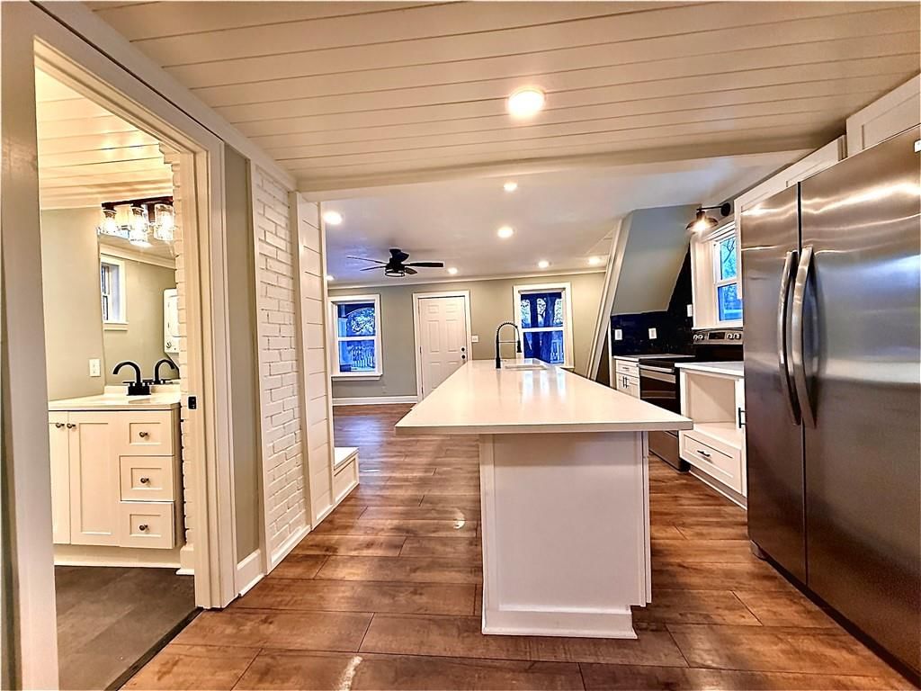 4701 N Oakley Avenue — photo 14