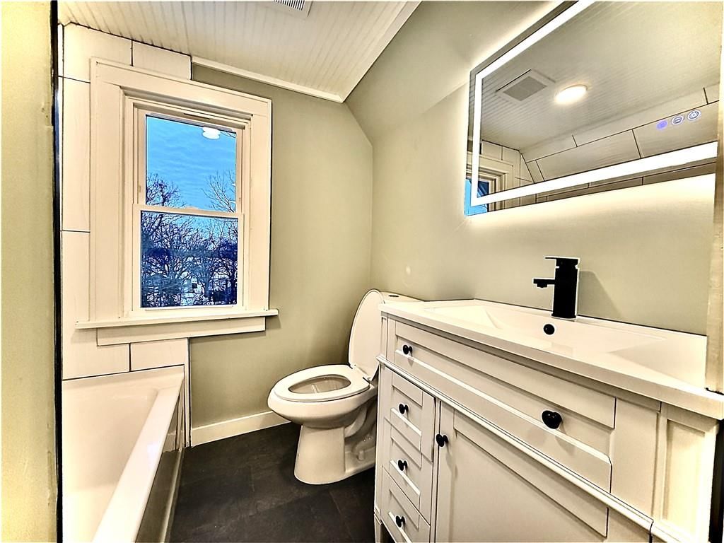 4701 N Oakley Avenue — photo 24