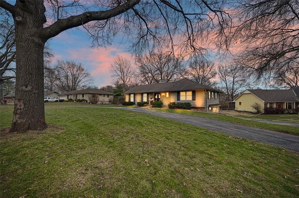 11521 Minor Drive — photo 3