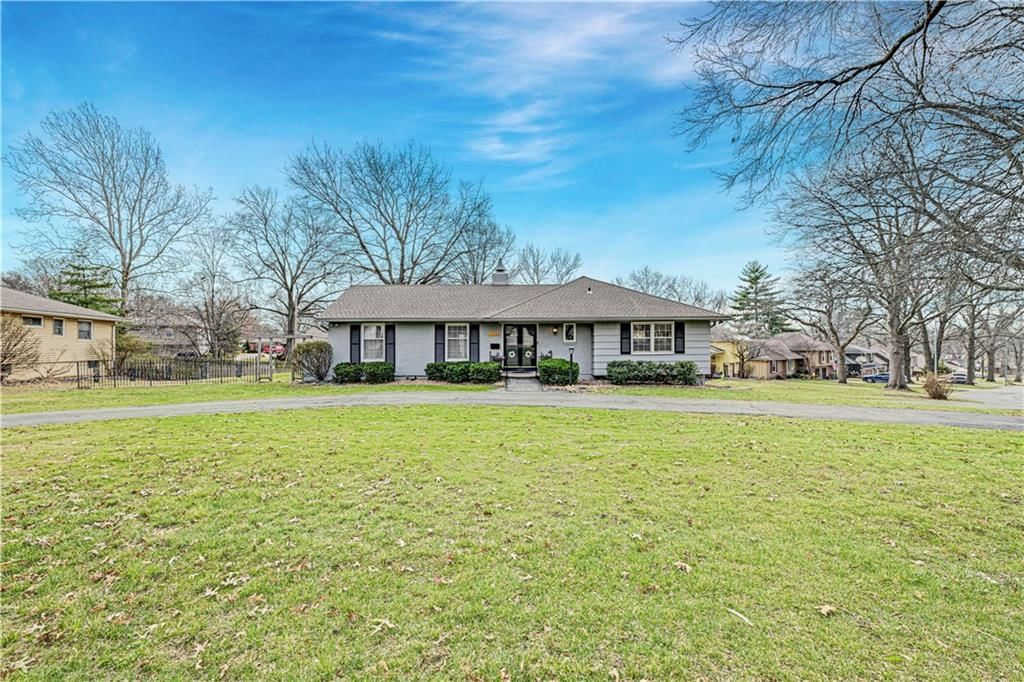 11521 Minor Drive — photo 30