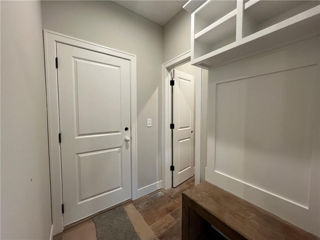 16949 S Brentwood Street — photo 7