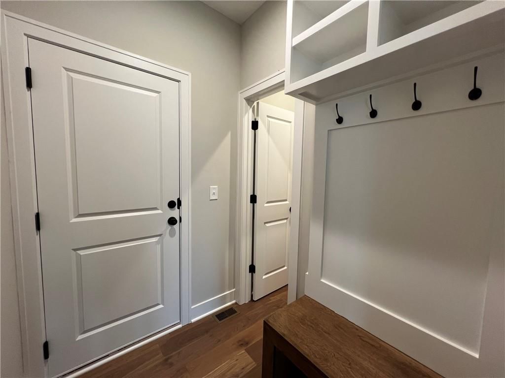 16949 S Brentwood Street — photo 11