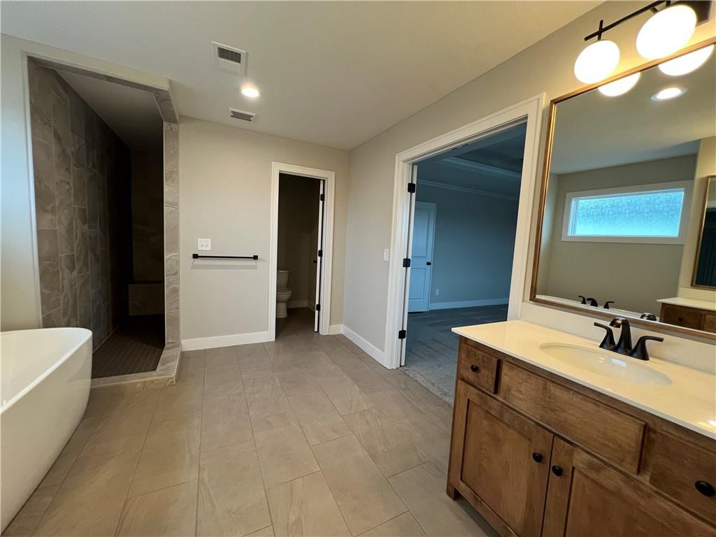 16949 S Brentwood Street — photo 20