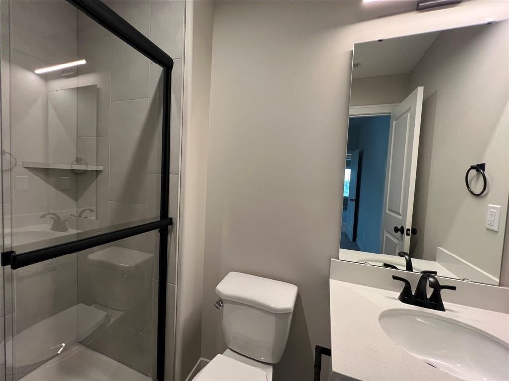 16949 S Brentwood Street — photo 32