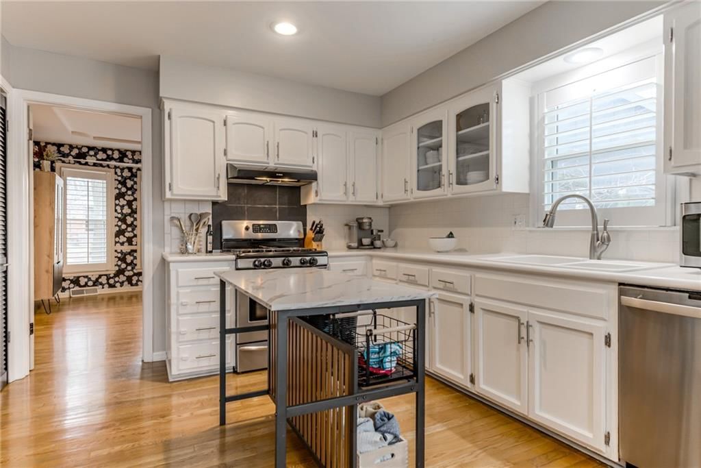 10020 Century Lane — photo 9