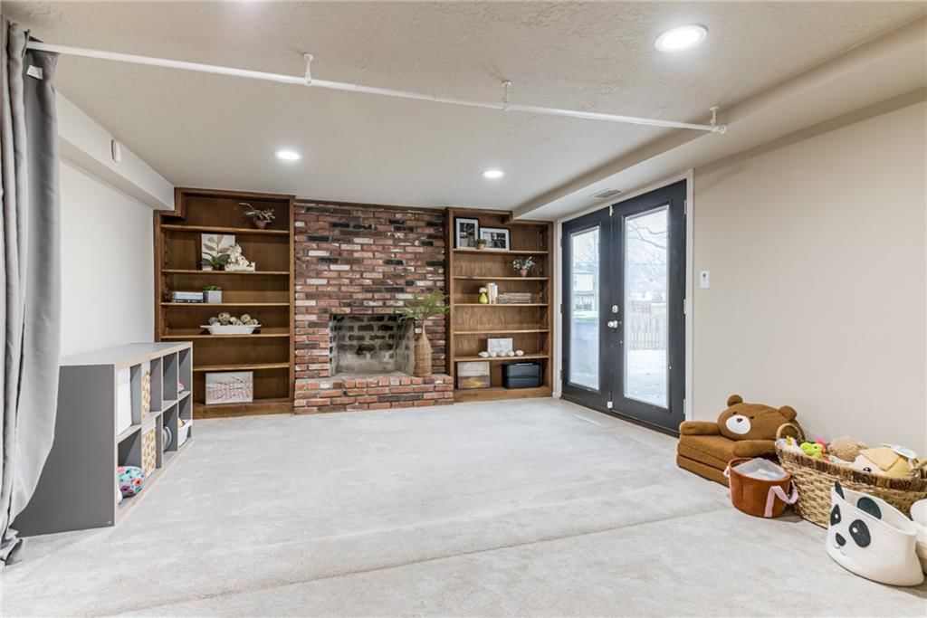 10020 Century Lane — photo 26
