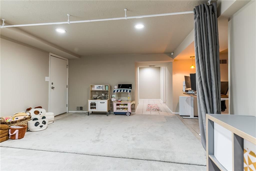 10020 Century Lane — photo 28