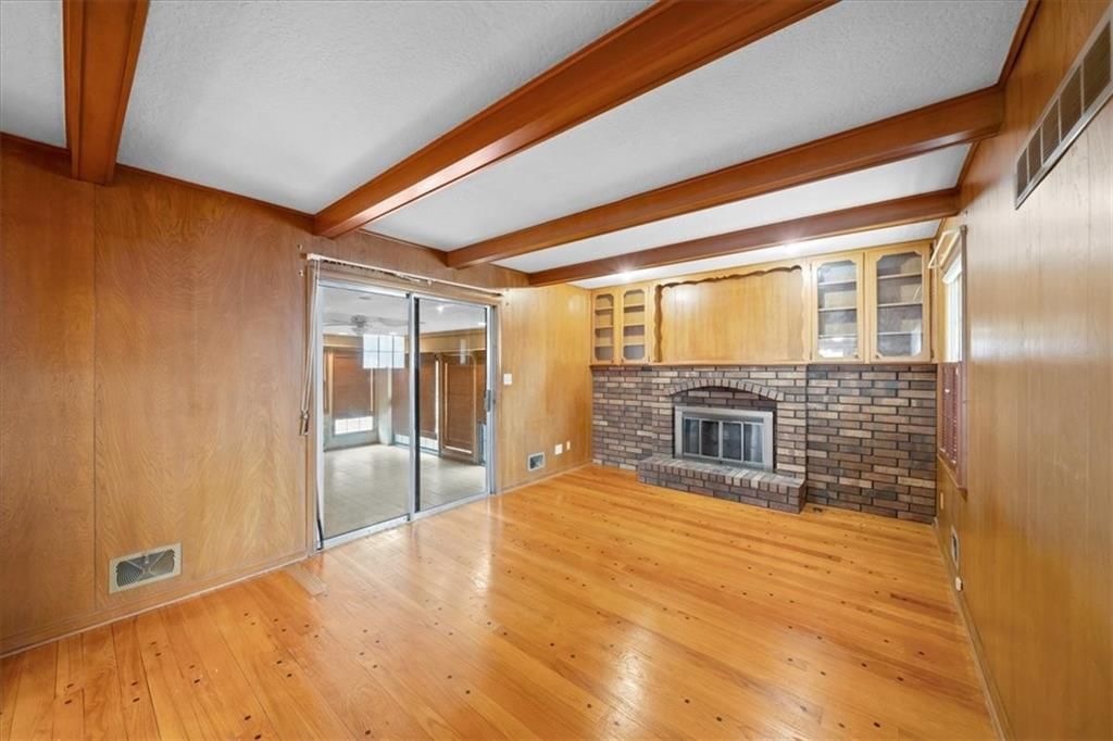 8832 Evanston Way — photo 5
