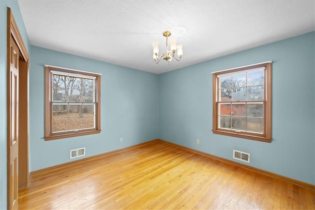 8832 Evanston Way — photo 14