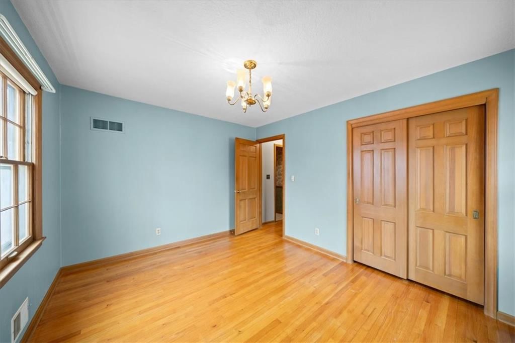 8832 Evanston Way — photo 15