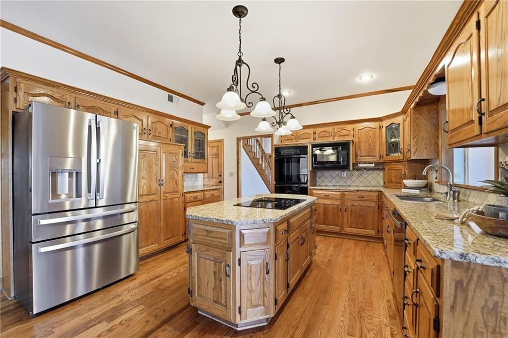 13841 Hadley Street — photo 19