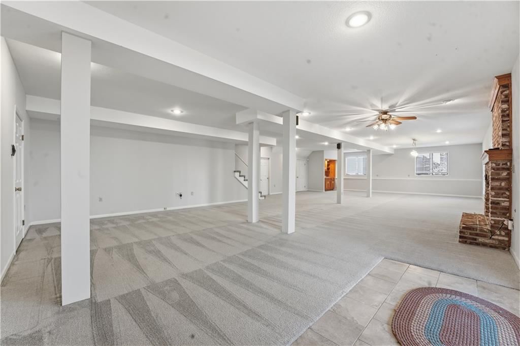 13841 Hadley Street — photo 49