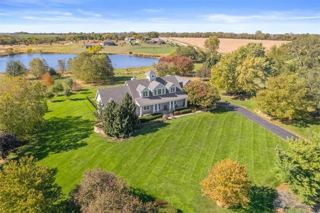 23119 Pawnee Road, Bucyrus, KS