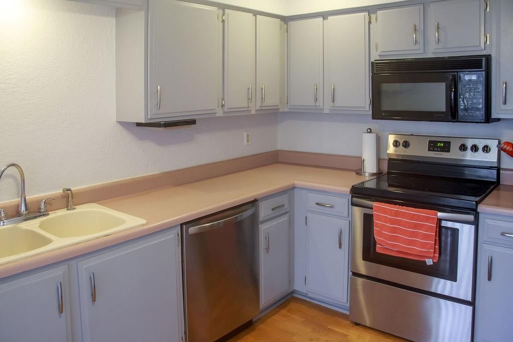 5984 N Kansas Avenue — photo 7