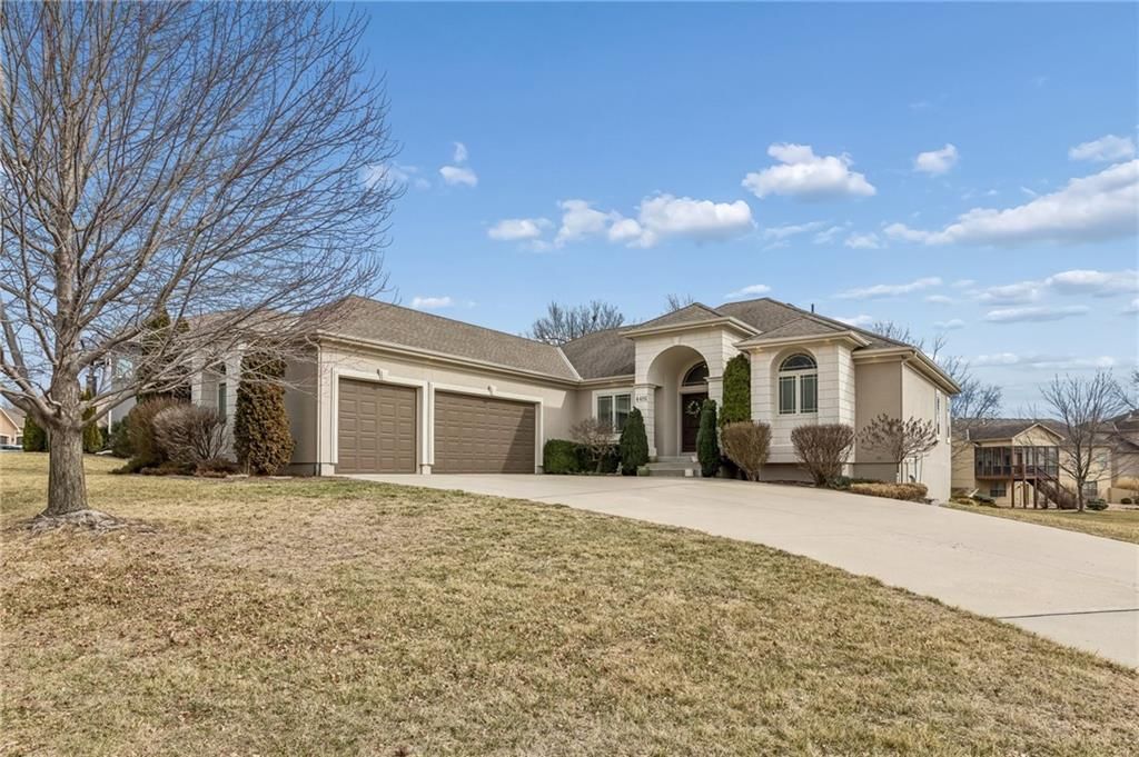 4481 SW Raintree Shore Drive — photo 2