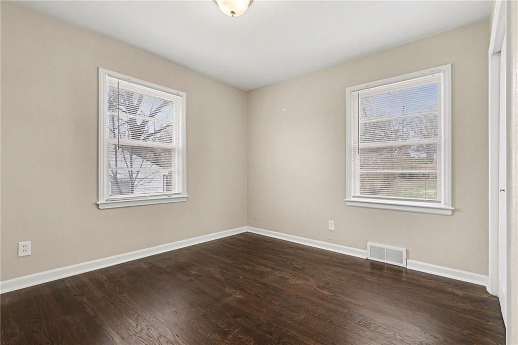 9705 E Gregory Boulevard — photo 15