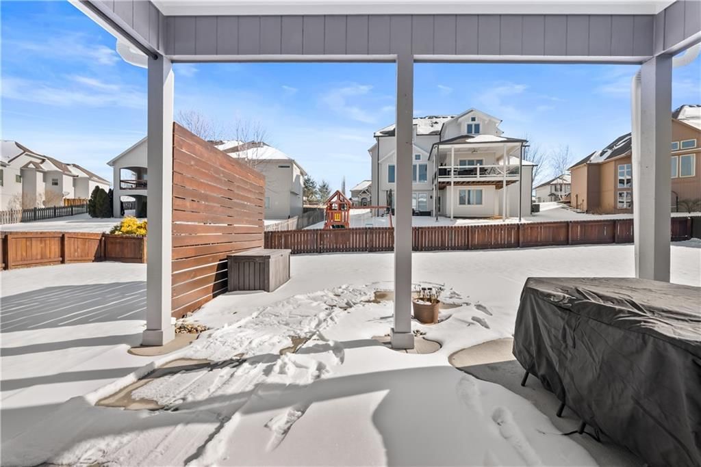 4509 NE Parks Summit Terrace — photo 40