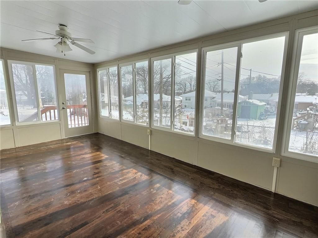 8023 Freeman Avenue — photo 10