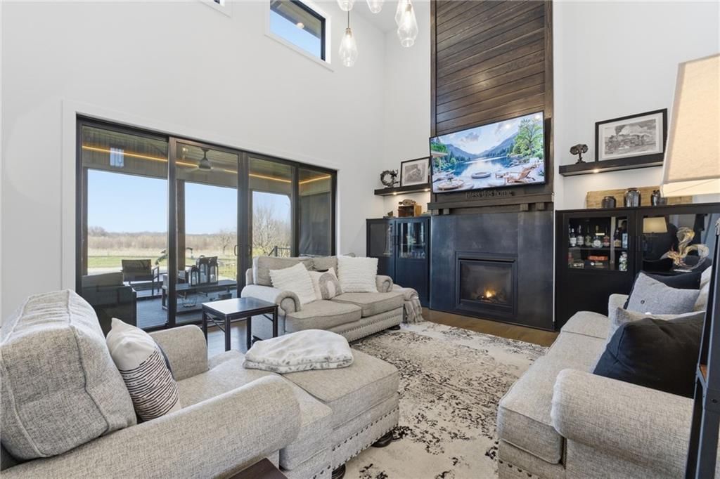 4808 Jamestown Drive — photo 11