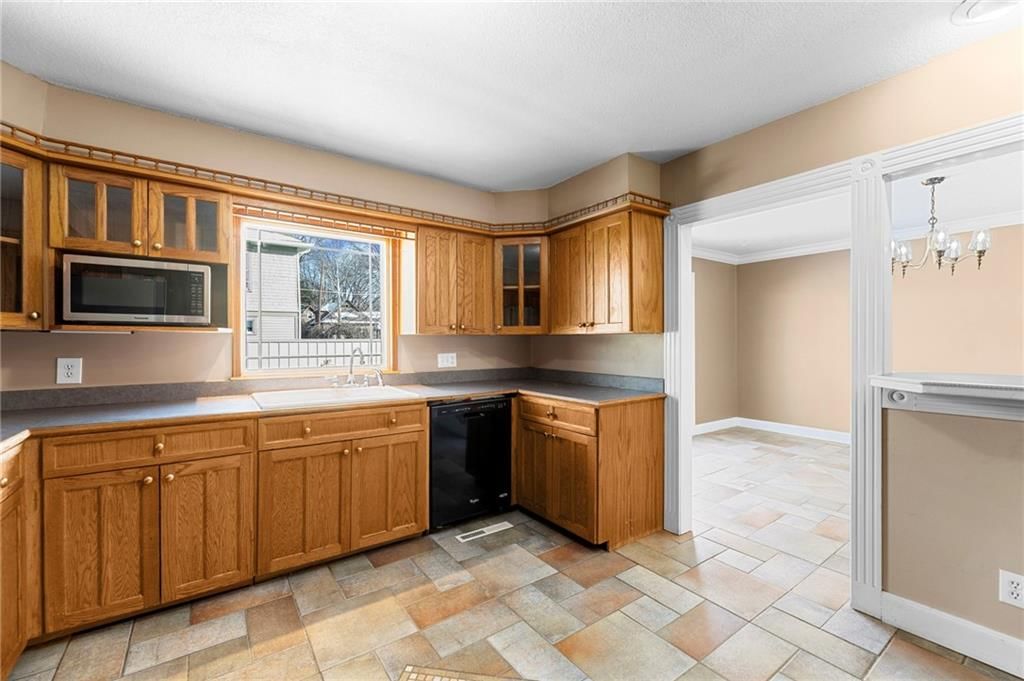 2106 Rhode Island Street — photo 13