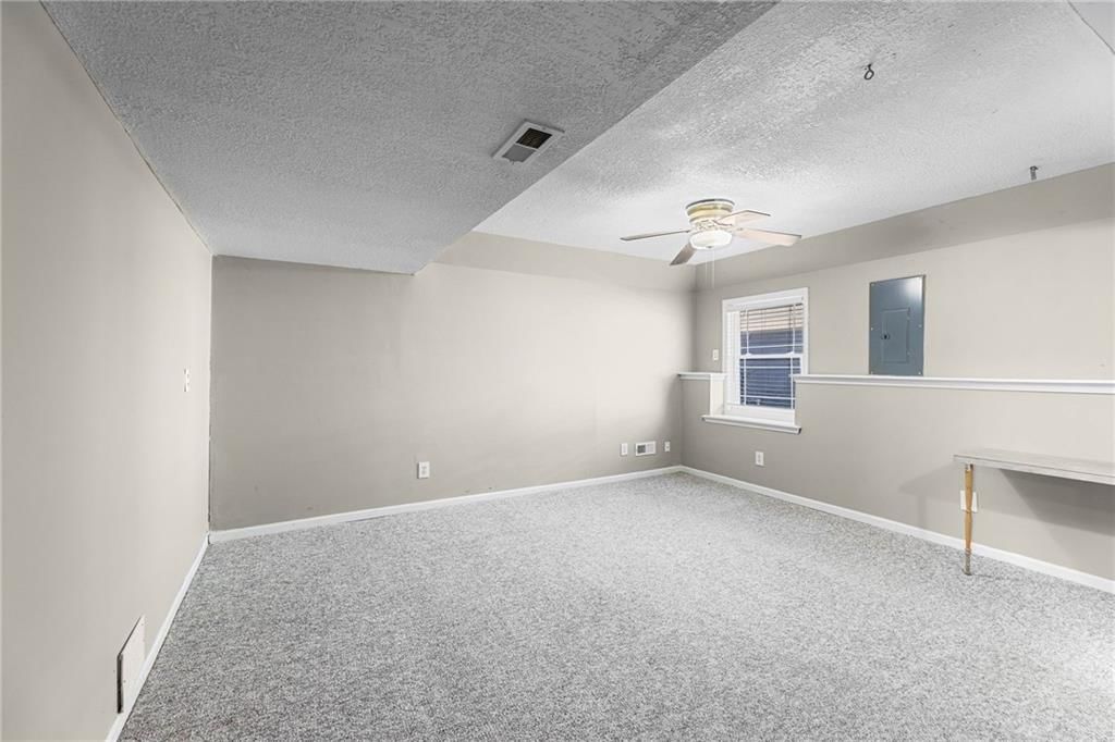 2106 Rhode Island Street — photo 30