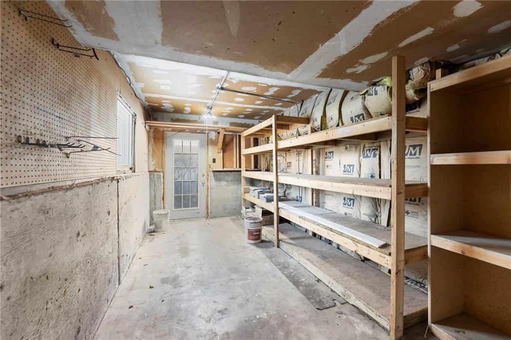 2106 Rhode Island Street — photo 33