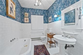 702 S Spruce Street — photo 35