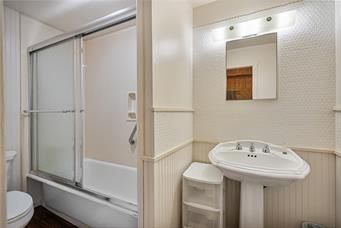 702 S Spruce Street — photo 68