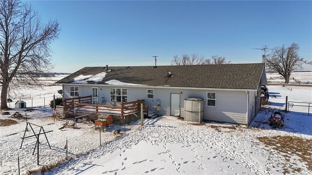 1298 E 250th Road — photo 33