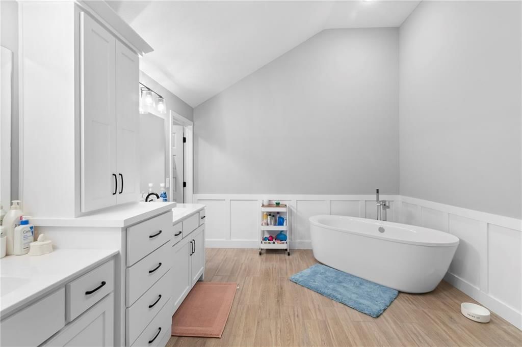 8820 NE 94th Street — photo 22