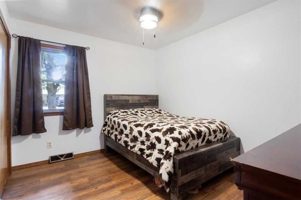 23209 Oakwood Circle — photo 8